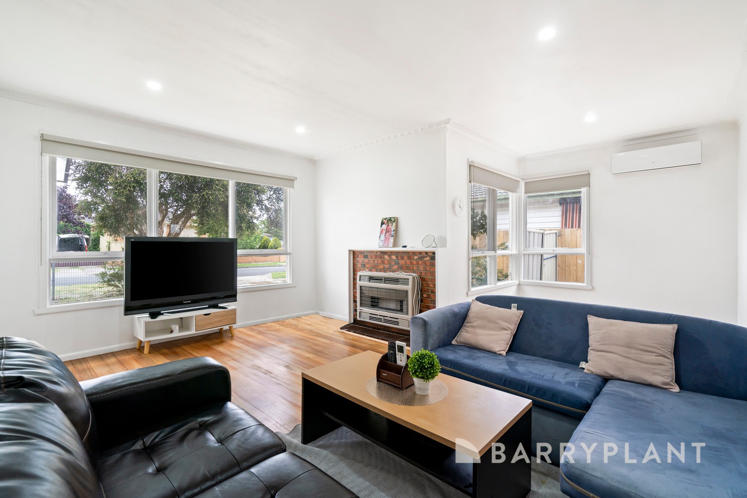 9 Tasman Avenue, Deer Park, VIC 3023, Deer Park - Thumbnail 2