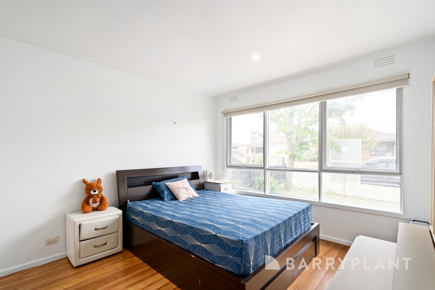 9 Tasman Avenue, Deer Park, VIC 3023, Deer Park - Thumbnail 5