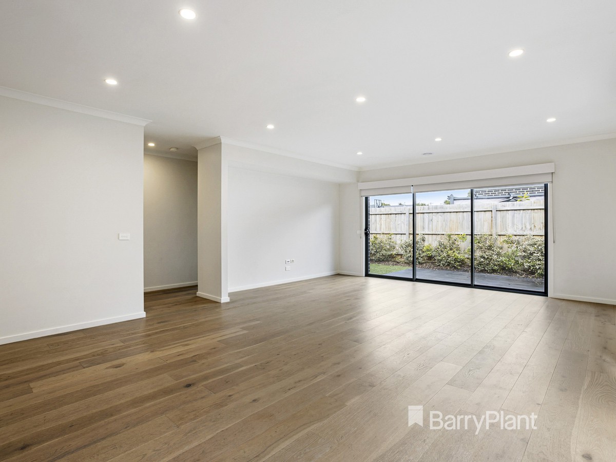 9 Teatree Place, Rosebud, VIC 3939, Rosebud - Thumbnail 3
