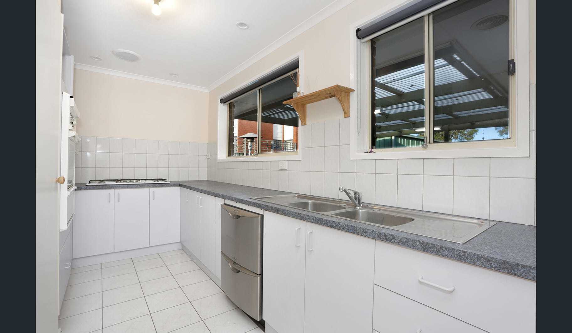 9 Terrell Court, Roxburgh Park, VIC 3064 - Thumbnail 2 - 08/04/2026