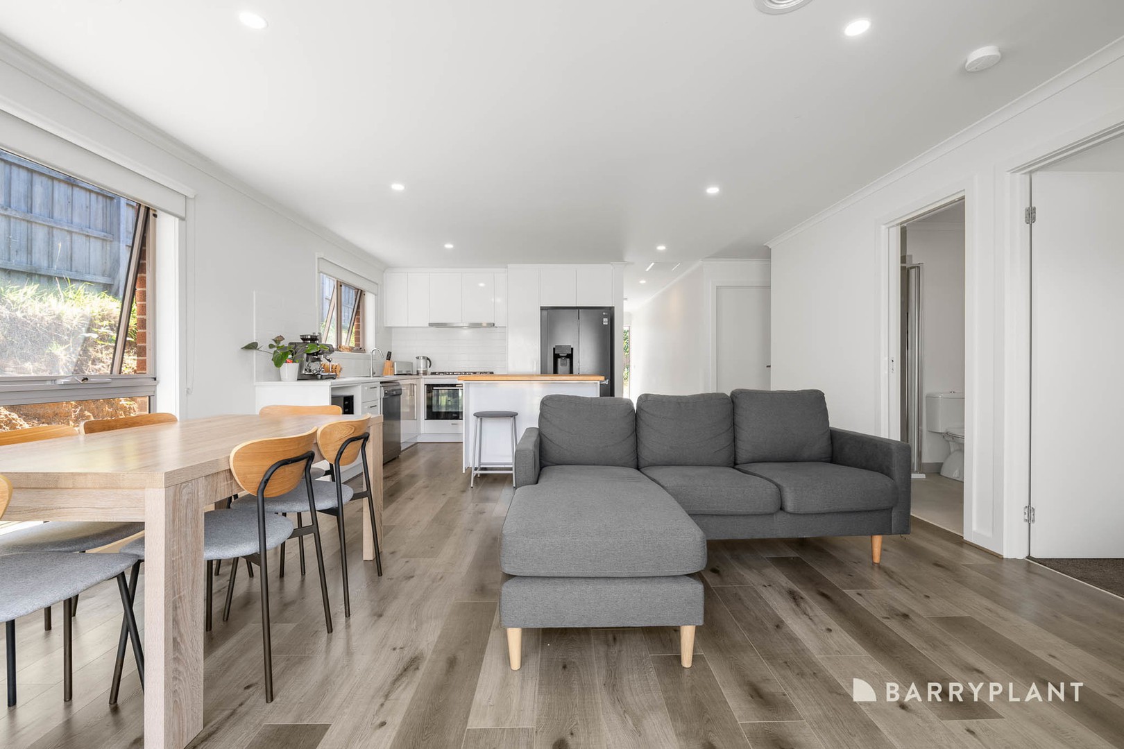 9 Tesla Court, Pakenham, VIC 3810, Pakenham - Thumbnail 3