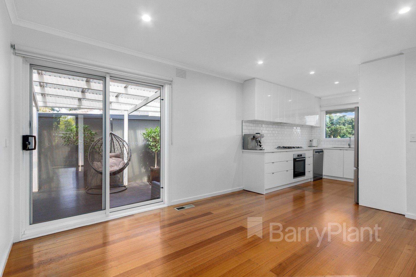 9 Thanos Court, Boronia, VIC 3155 - Thumbnail 2 - 28/03/2022