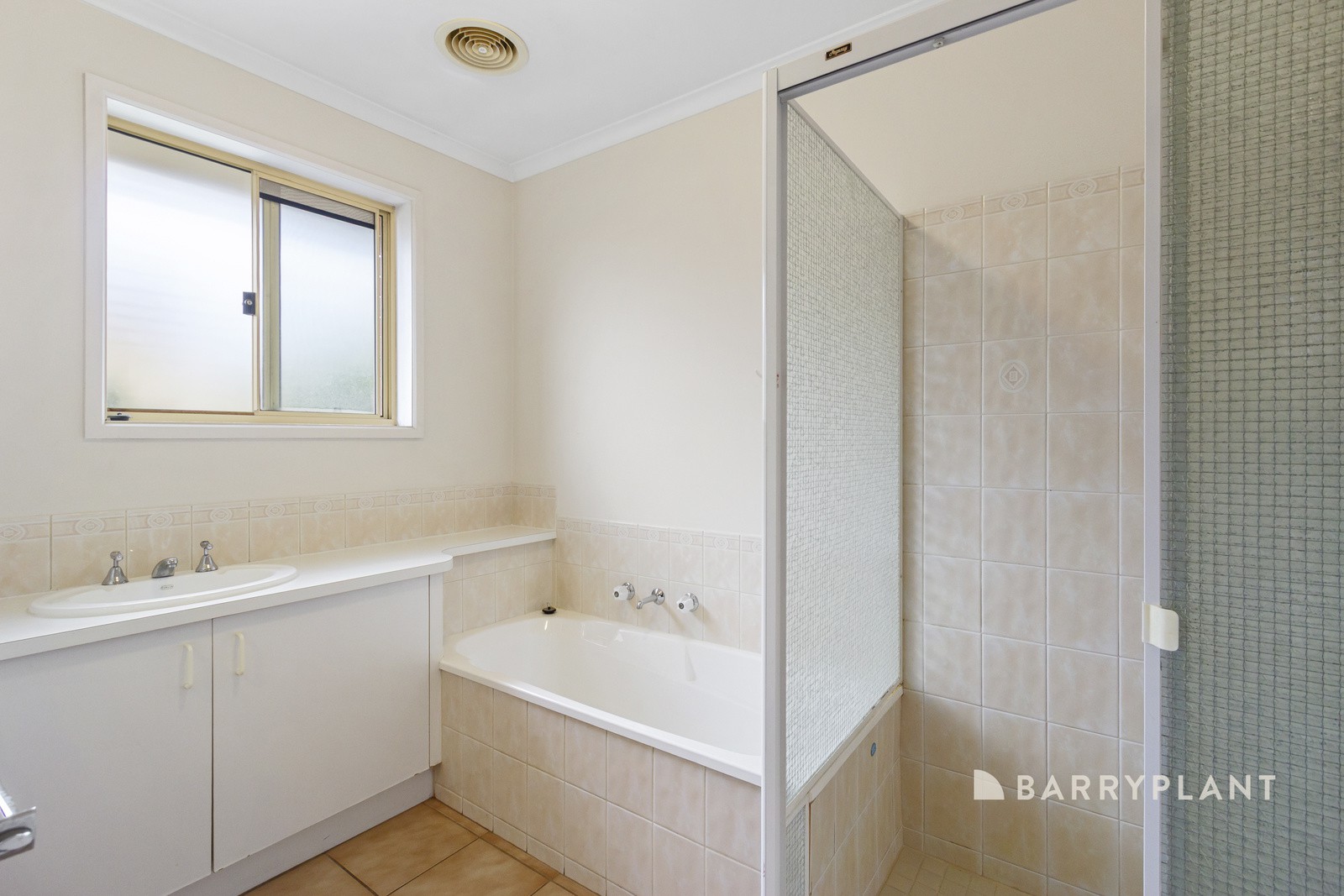 9 Thaxted Parade, Wantirna, VIC 3152, Wantirna - Thumbnail 7