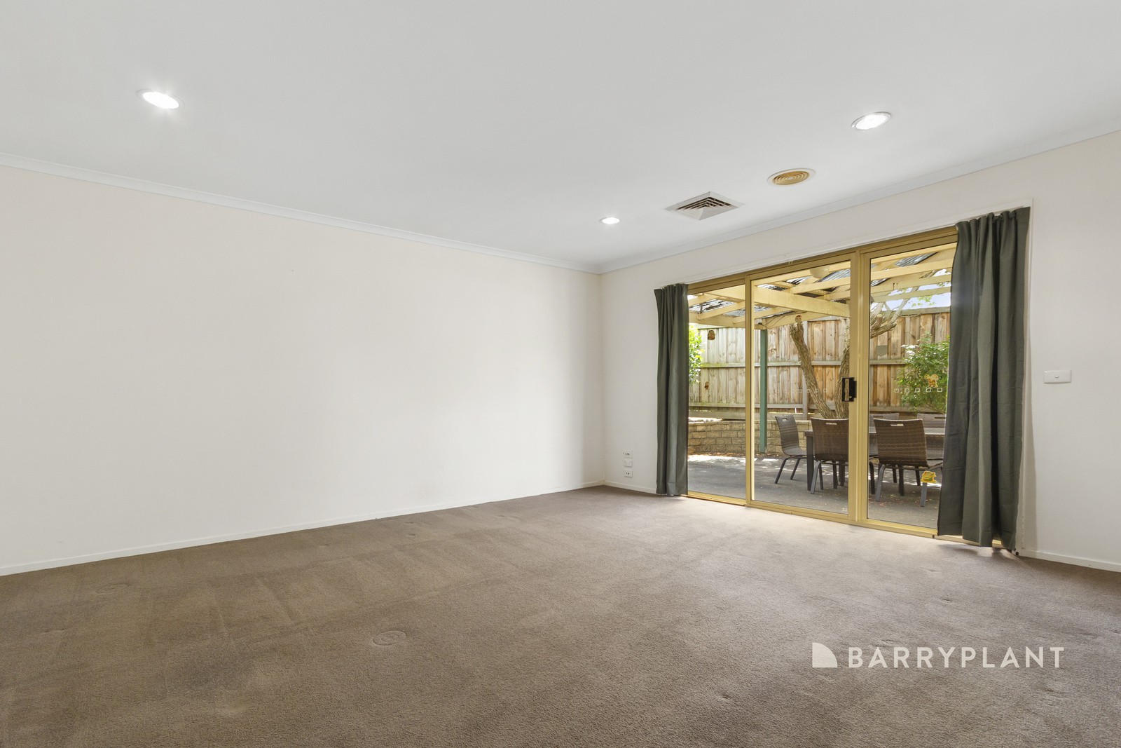9 Thaxted Parade, Wantirna, VIC 3152, Wantirna - Thumbnail 8