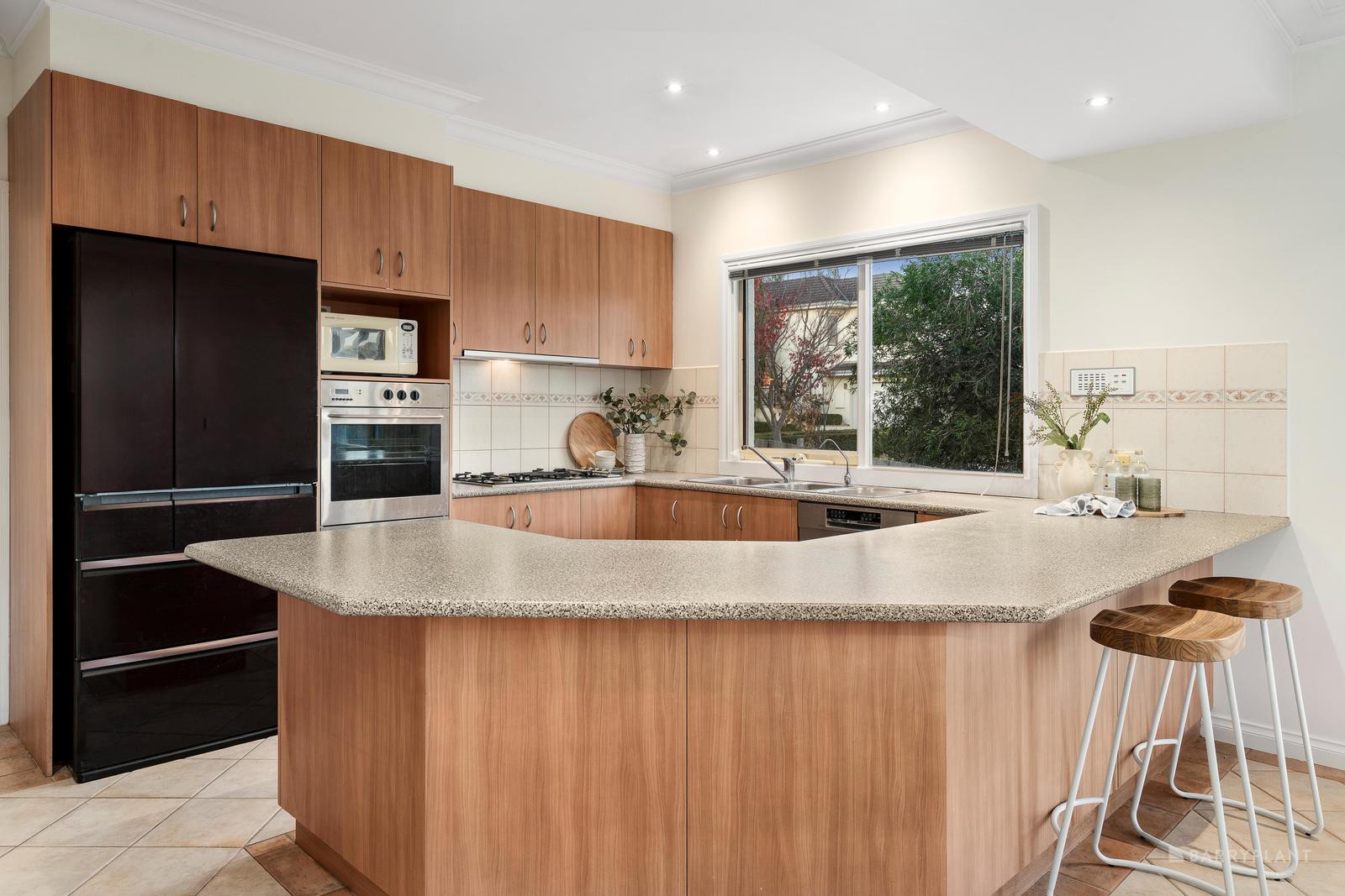 9 The Elms, Donvale, VIC 3111, Donvale - Thumbnail 4