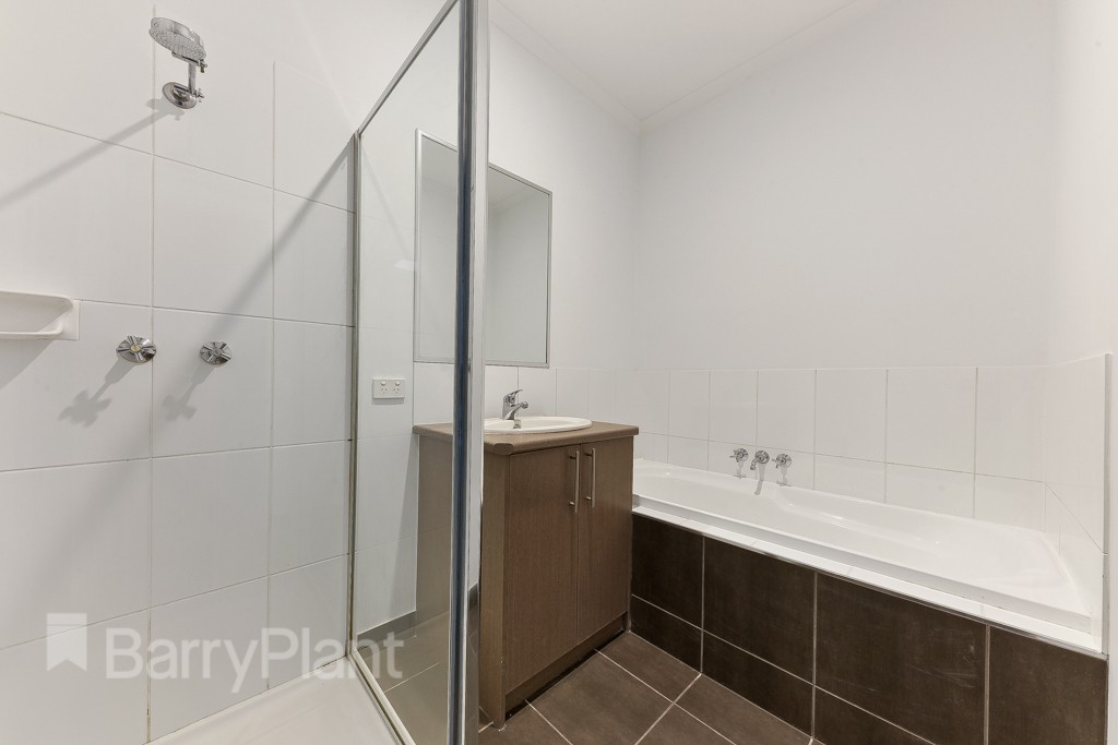 9 The EntranceCaroline Springs, VIC 3023  - Leased, Caroline Springs - Thumbnail 6