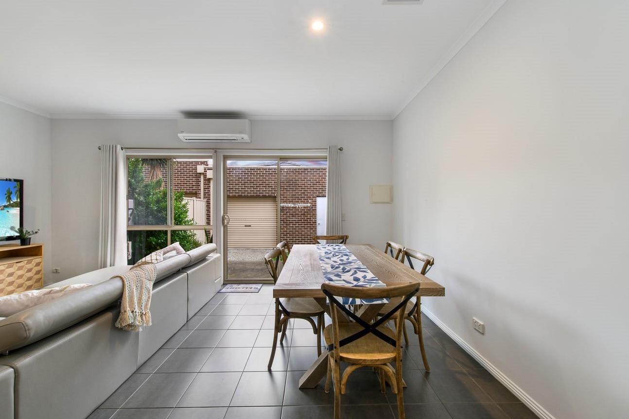 9 The Entrance, Caroline Springs, VIC 3023, Caroline Springs - Thumbnail 6