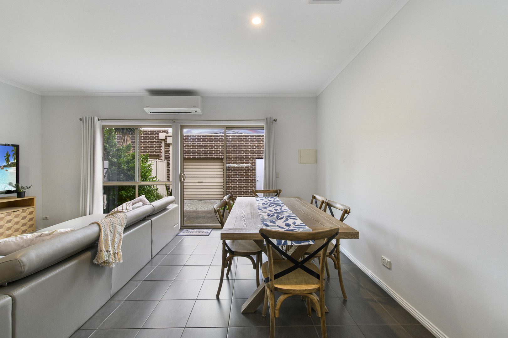 9 The Entrance, Caroline Springs, VIC 3023, Caroline Springs - Thumbnail 7