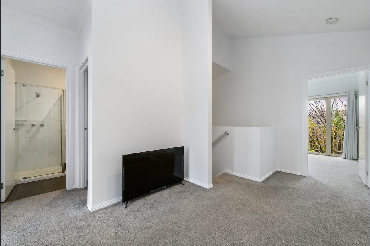 9 The Entrance, Caroline Springs, VIC 3023, Caroline Springs - Thumbnail 8