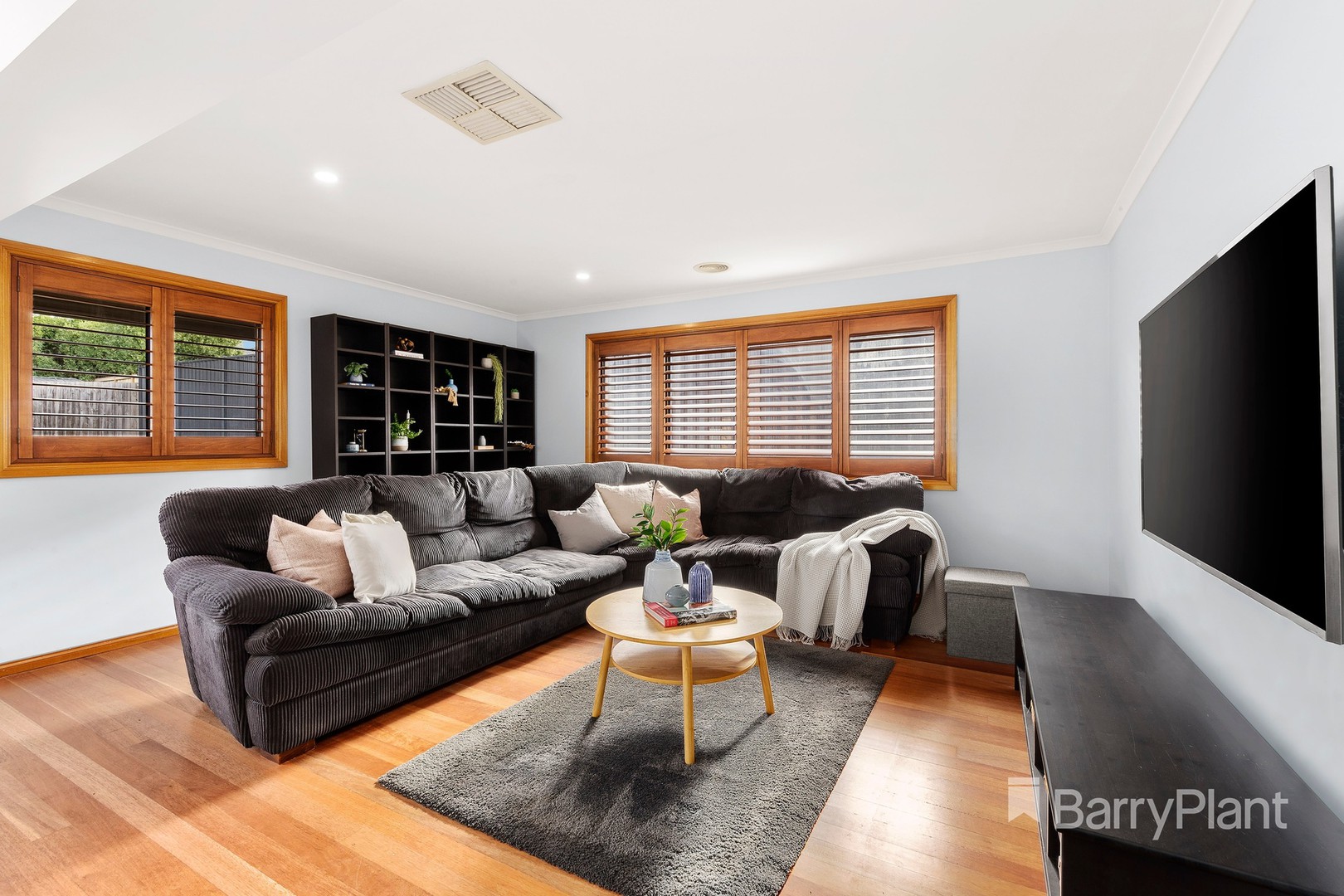 9 The Gables, South Morang, VIC 3752, South Morang - Thumbnail 5