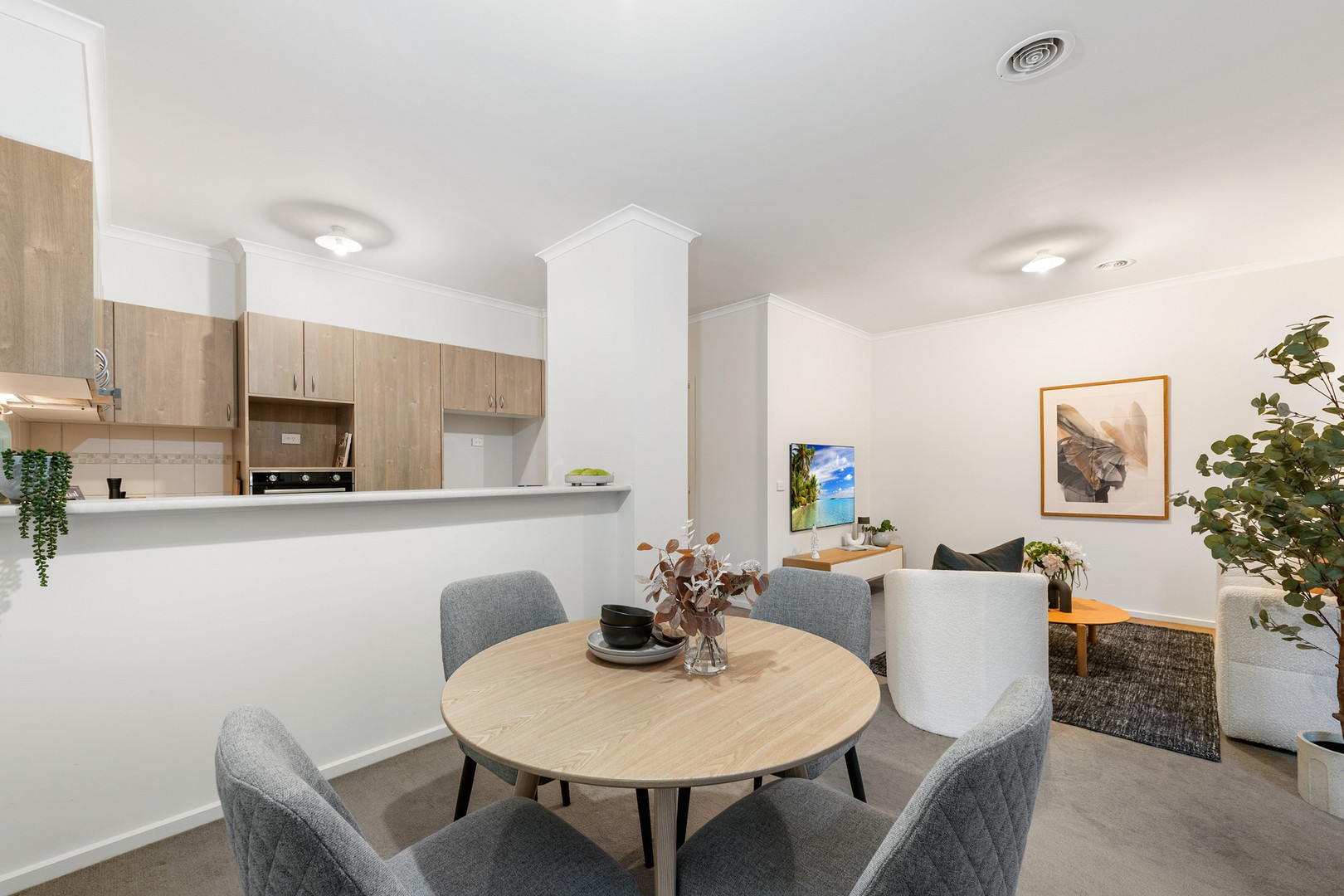 9 The Glades, Taylors Hill, VIC 3037, Taylors Hill - Thumbnail 4
