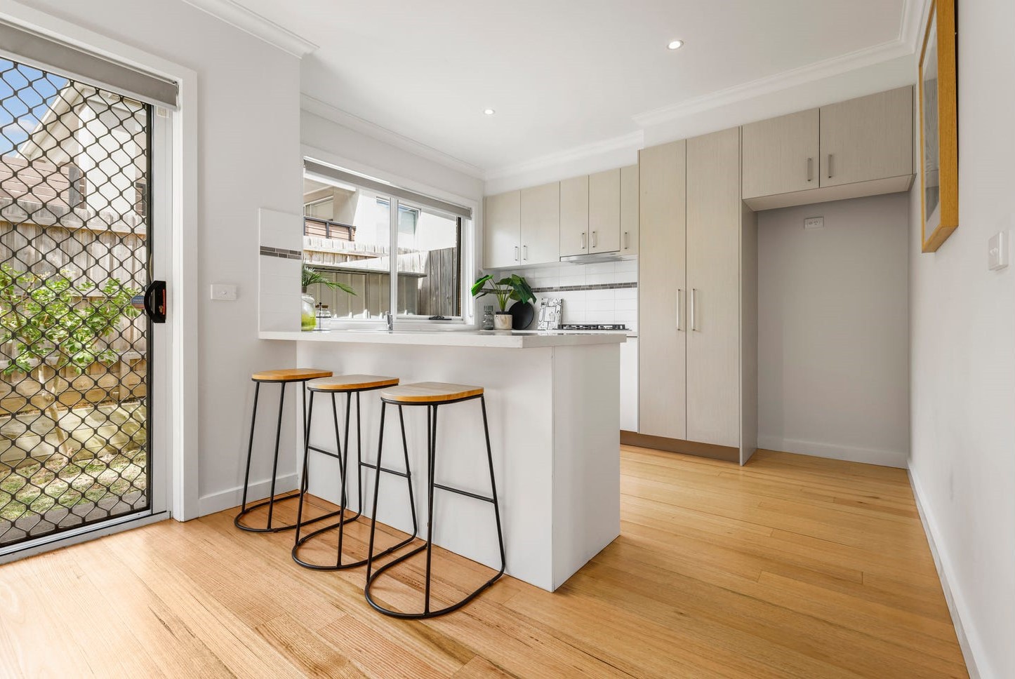 9 Third Avenue, Box Hill North, VIC 3129, Box Hill North - Thumbnail 3