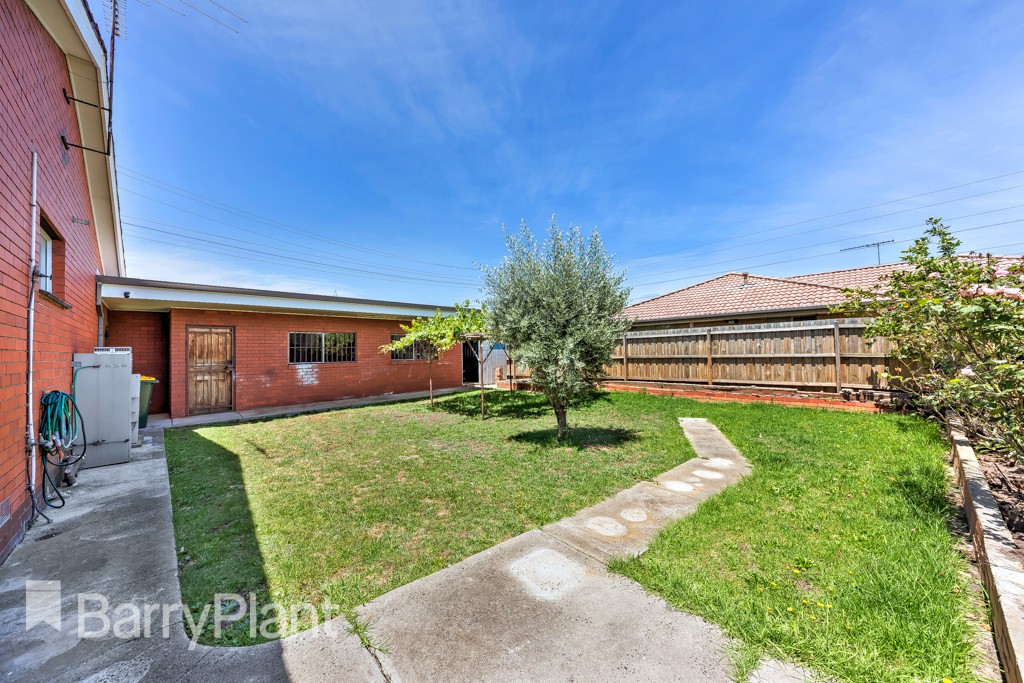 9 Thorndon Drive, St Albans, VIC 3021, St Albans - Thumbnail 7