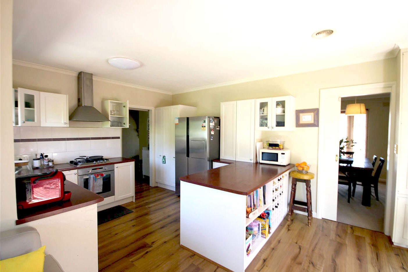 9 Thornhill Road, Highton, VIC 3216, Highton - Thumbnail 4