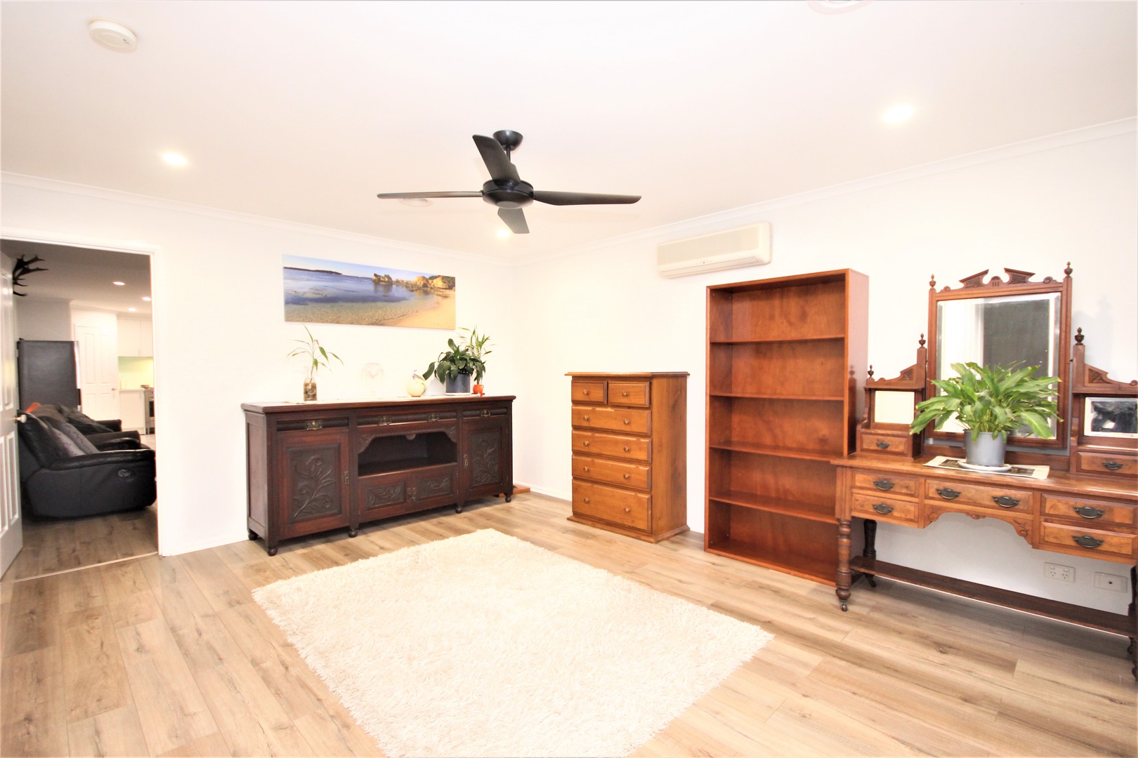 9 Thornton Close, Lovely Banks, VIC 3213, Lovely Banks - Thumbnail 2