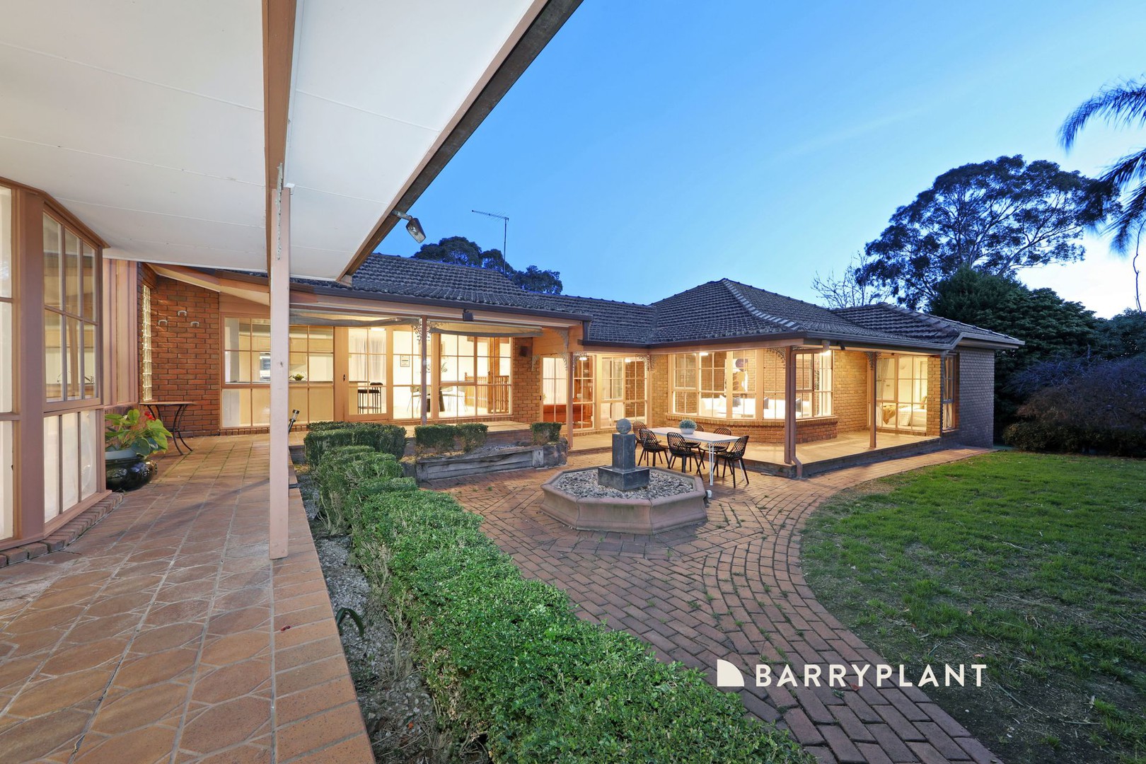 9 Timbertop Drive, Rowville, VIC 3178, Rowville - Thumbnail 2