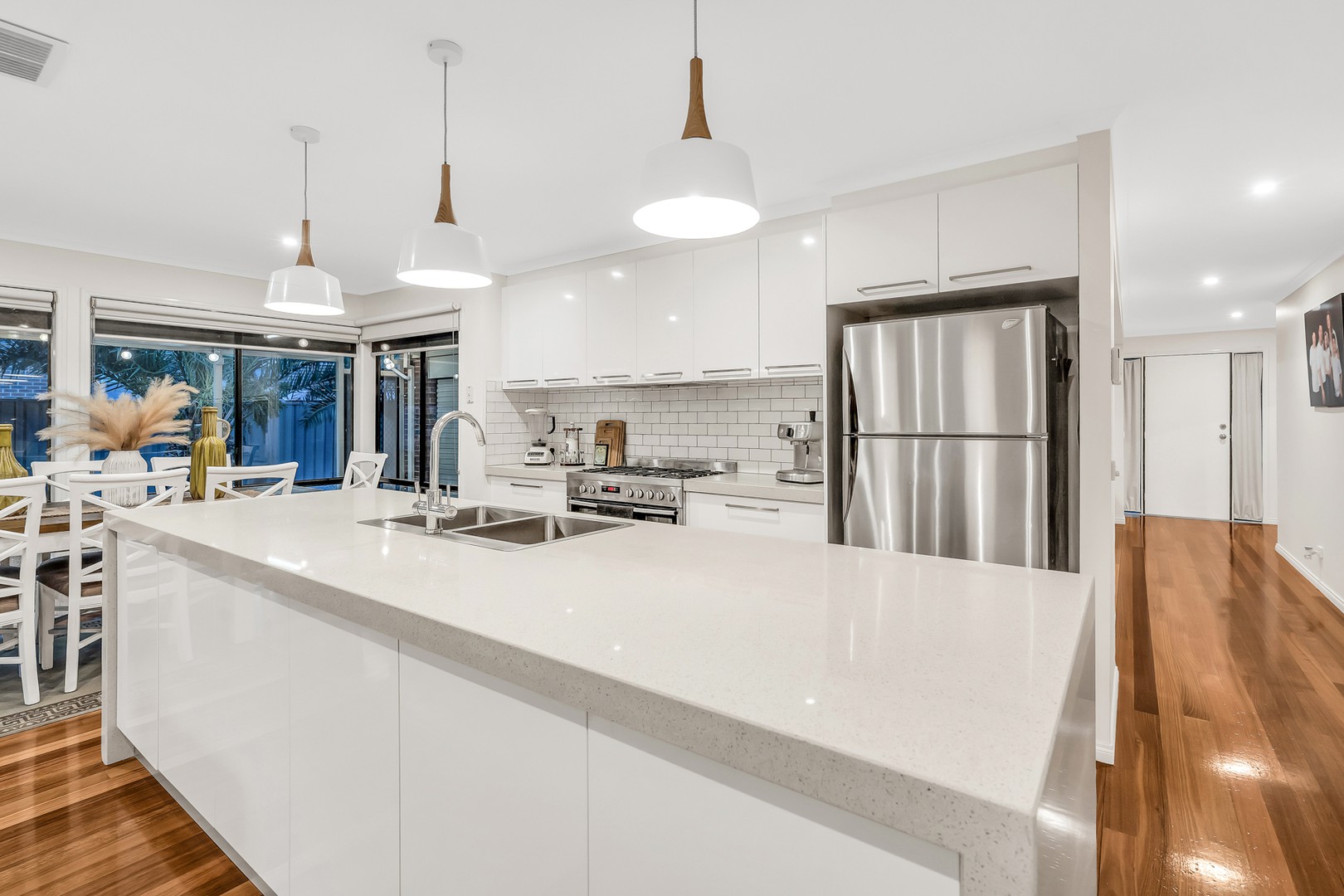 9 Toongabbie Place, Craigieburn, VIC 3064, Craigieburn - Thumbnail 5