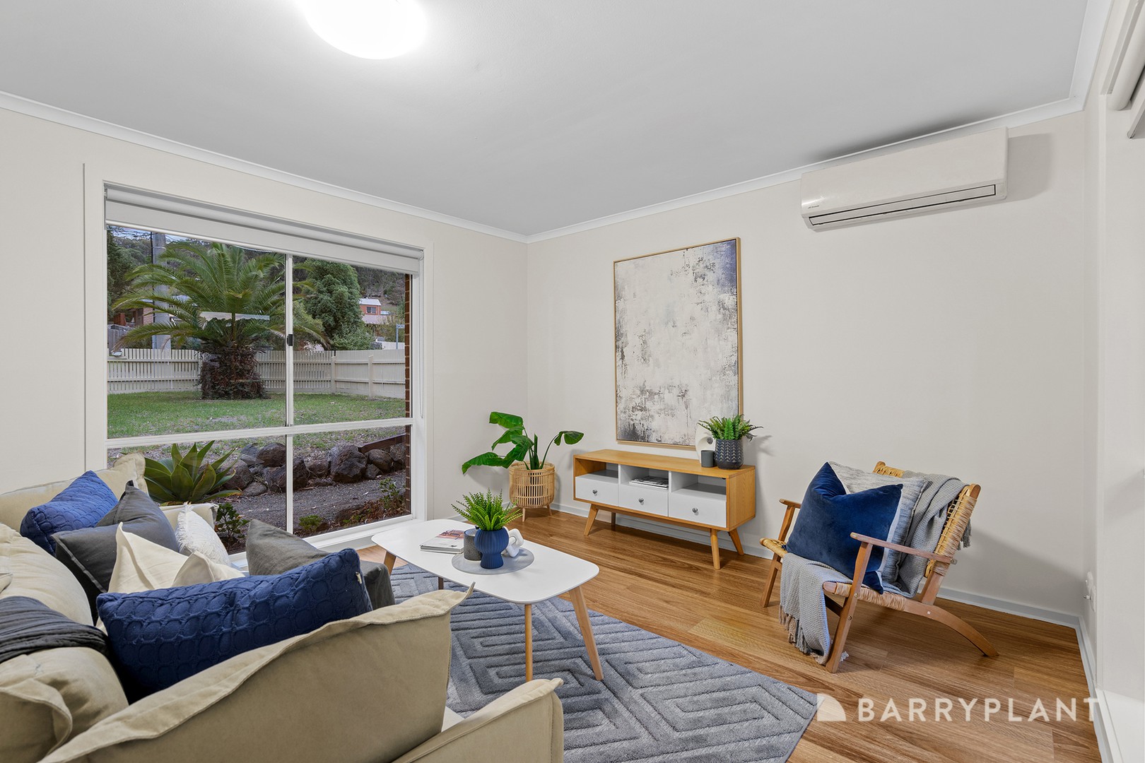 9 Trafalgar Crescent, Lilydale, VIC 3140 - Thumbnail 2 - 01/05/2025