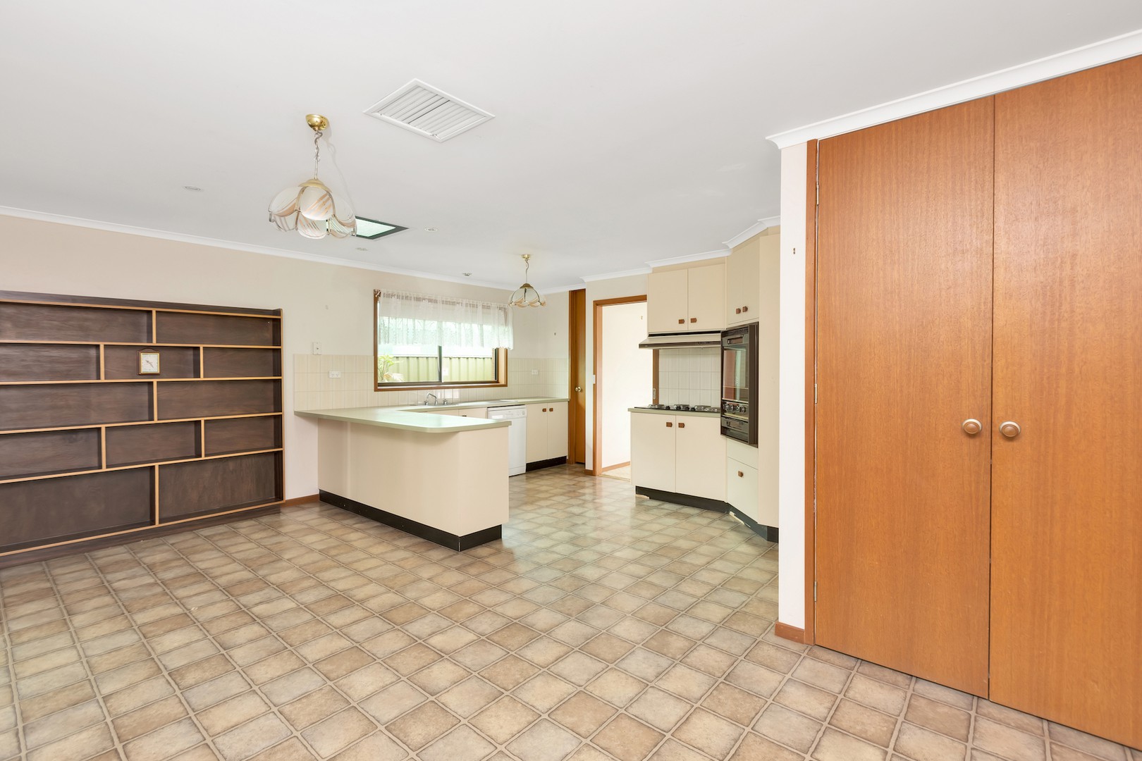 9 Trafalgar Drive, Mildura, VIC 3500, Mildura - Thumbnail 3