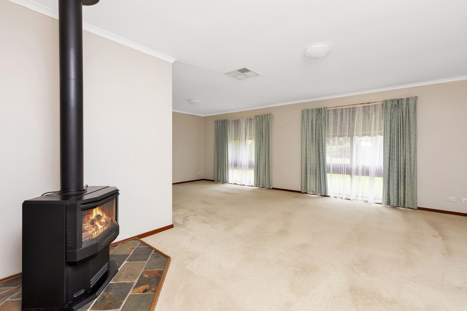 9 Trafalgar Drive, Mildura, VIC 3500, Mildura - Thumbnail 4