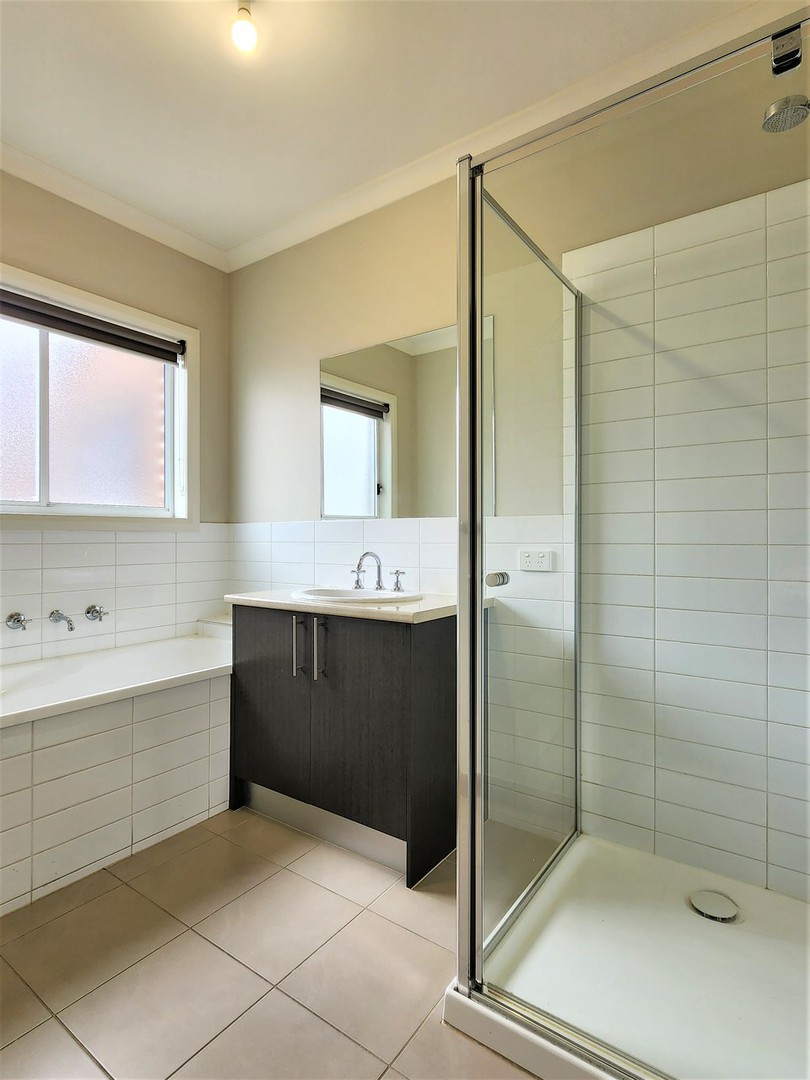 9 Turpentine Road, Brookfield, VIC 3338, Brookfield - Thumbnail 8