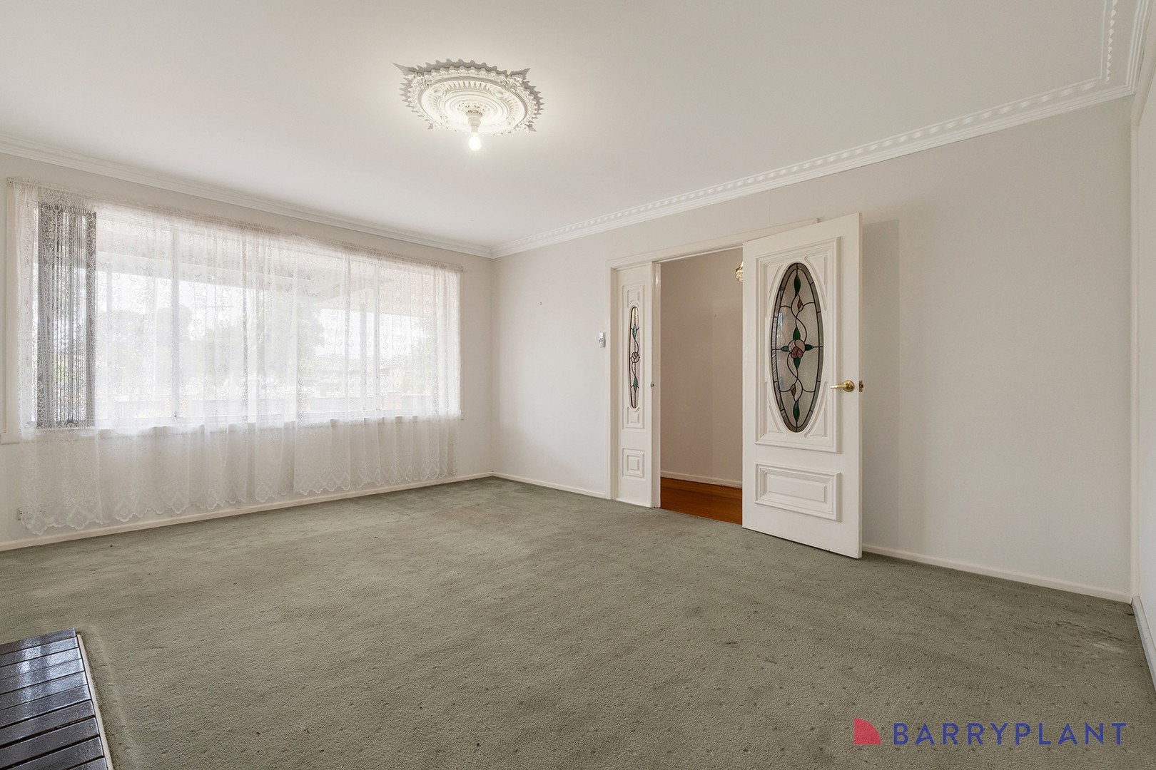 9 Vanessa Avenue, Lalor, VIC 3075, Lalor - Thumbnail 2