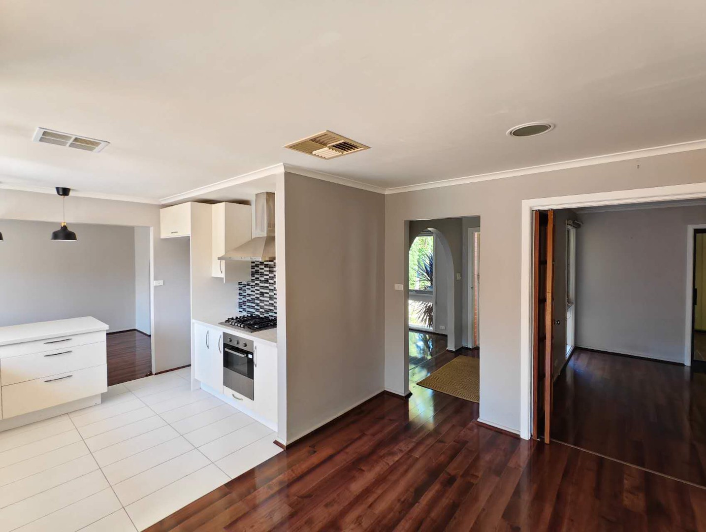 9 Verona Court, Bayswater, VIC 3153 - Thumbnail 2 - 27/02/2026