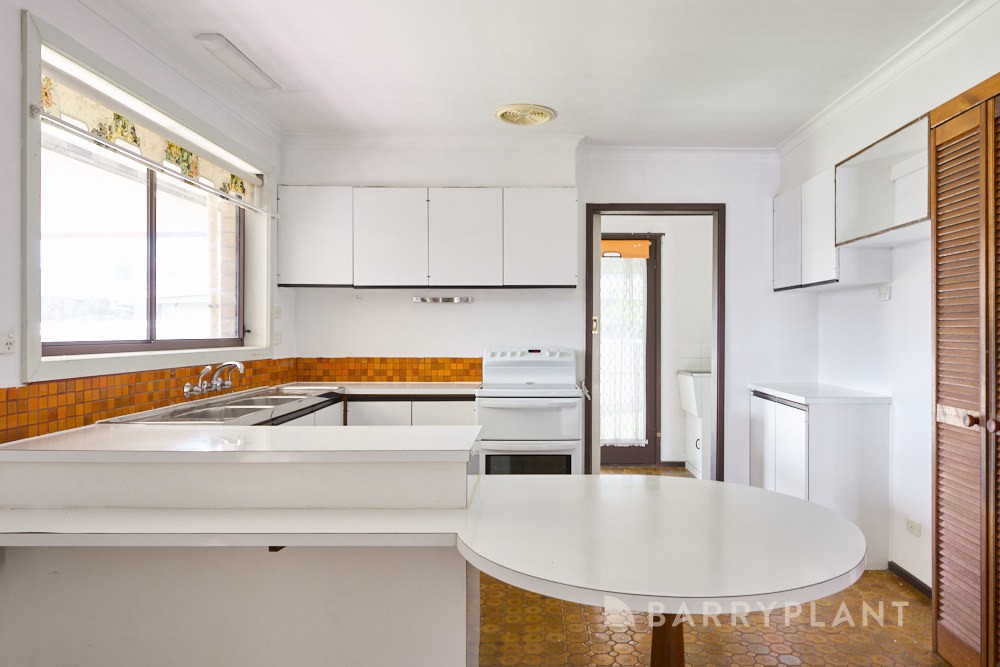 9 Waitara Avenue, Keysborough, VIC 3173 - Thumbnail 2 - 25/09/2025