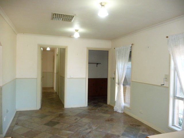 9 Walpa Court, Westmeadows, VIC 3049, Westmeadows - Thumbnail 4