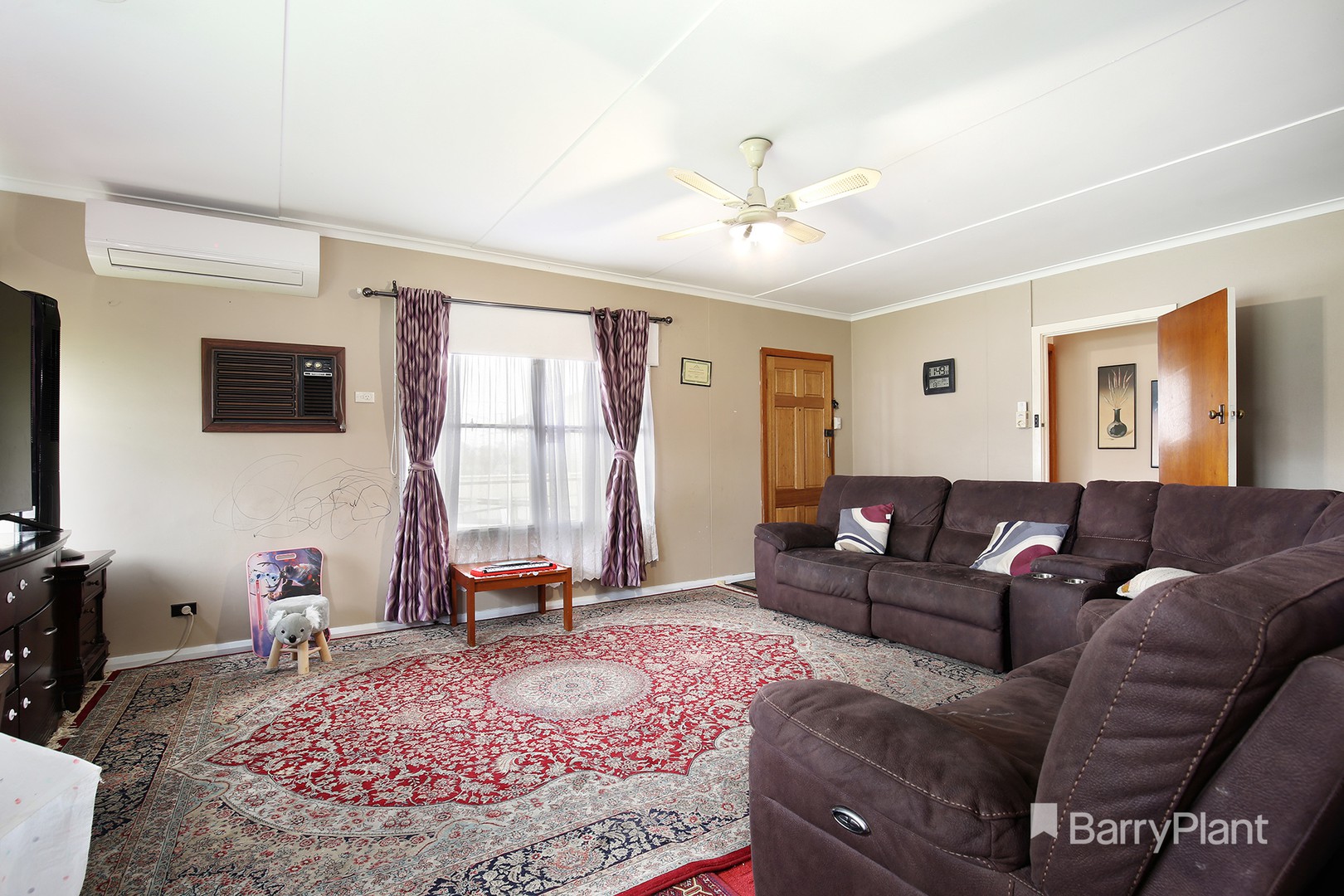 9 Warragul Street, Dallas, VIC 3047, Dallas - Thumbnail 4