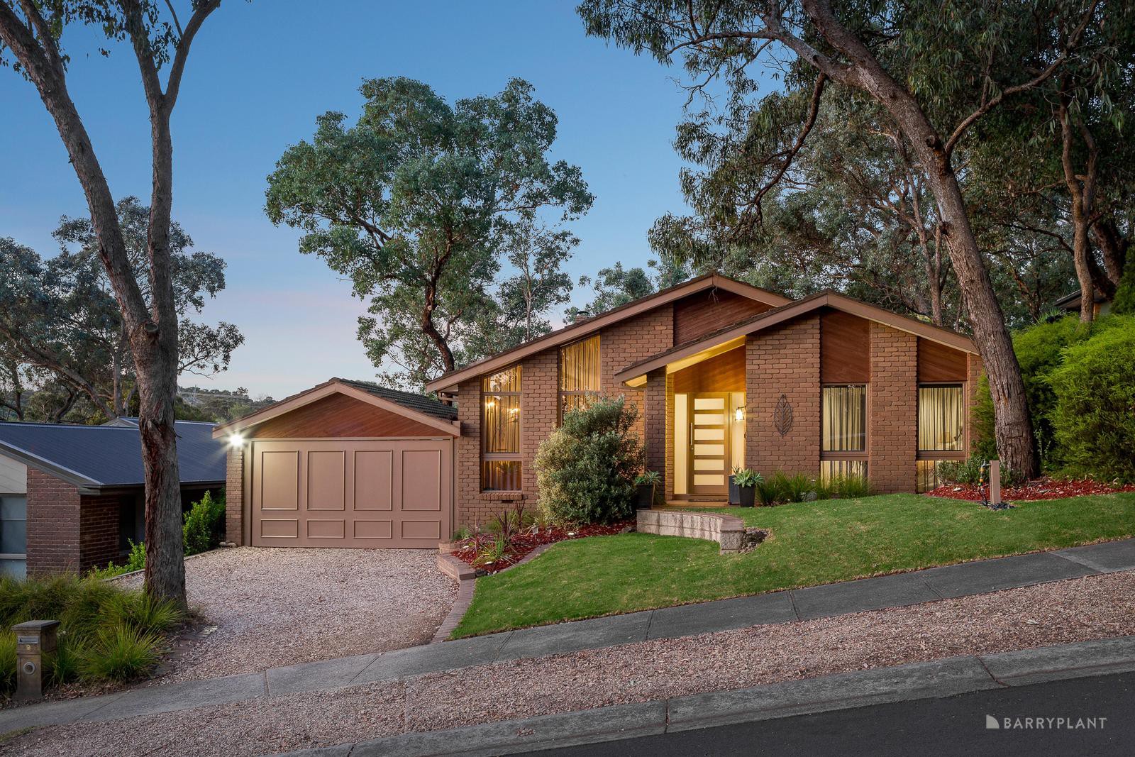 9 Wayland Court, Diamond Creek, VIC 3089, Diamond Creek - Thumbnail 2