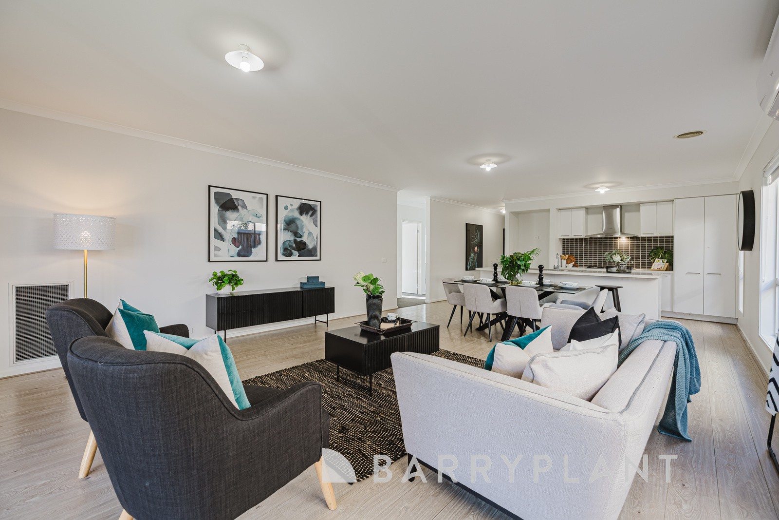 9 Welshie Street, Thornhill Park, VIC 3335, Thornhill Park - Thumbnail 4
