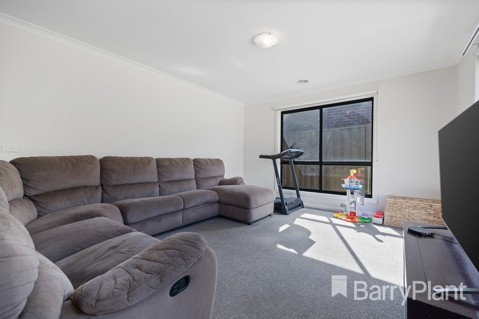 9 Whidburn Place, Sebastopol, VIC 3356, Sebastopol - Thumbnail 6