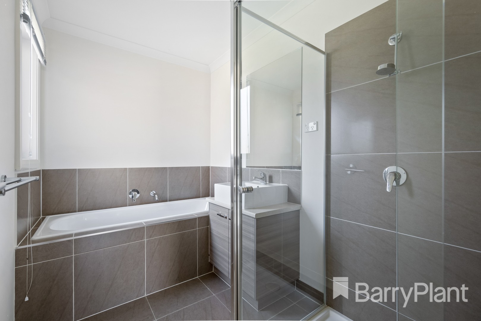 9 Whidburn Place, Sebastopol, VIC 3356, Sebastopol - Thumbnail 7