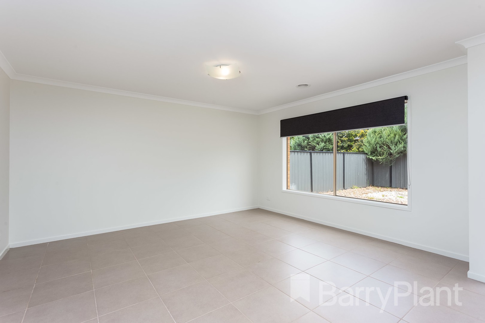 9 Whiteley Avenue, Point Cook, VIC 3030, Point Cook - Thumbnail 6