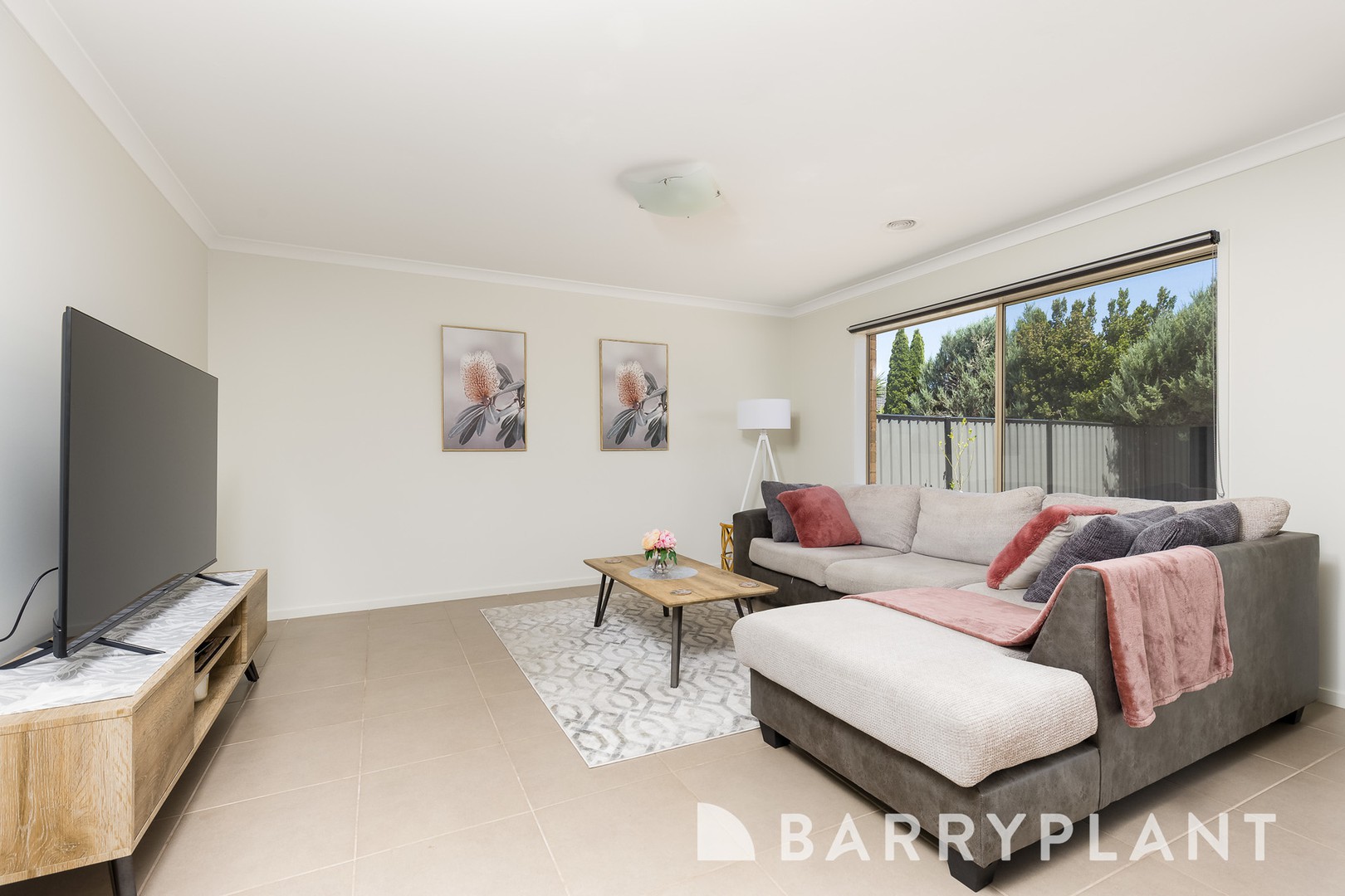 9 Whiteley Avenue, Point Cook, VIC 3030, Point Cook - Thumbnail 6