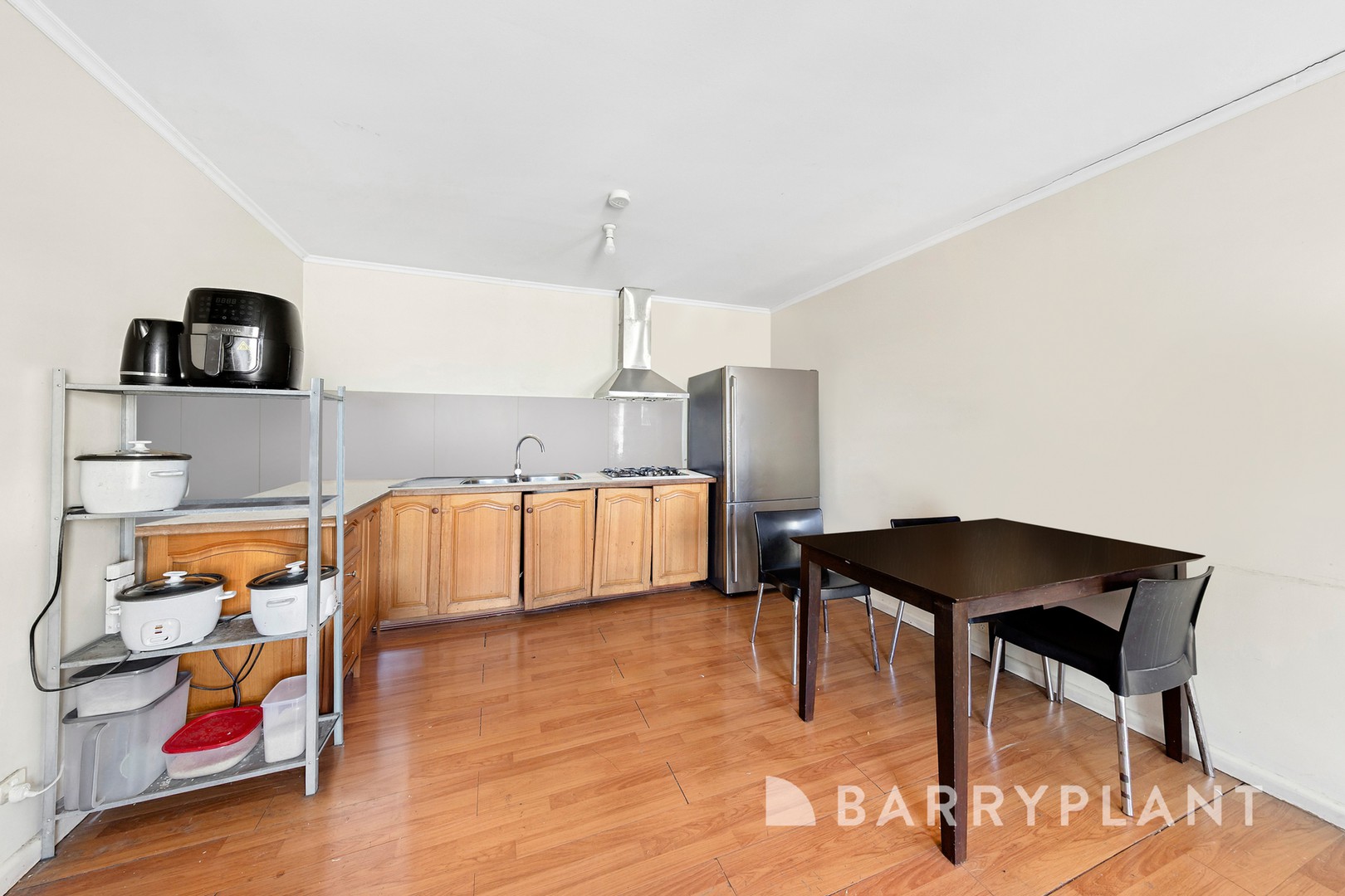 9 Winifred Street, St Albans, VIC 3021, St Albans - Thumbnail 3