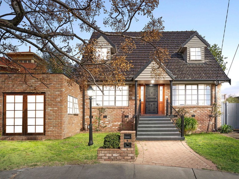 9 Wiseman Court, Essendon, VIC 3040 - Image - 14/09/2026
