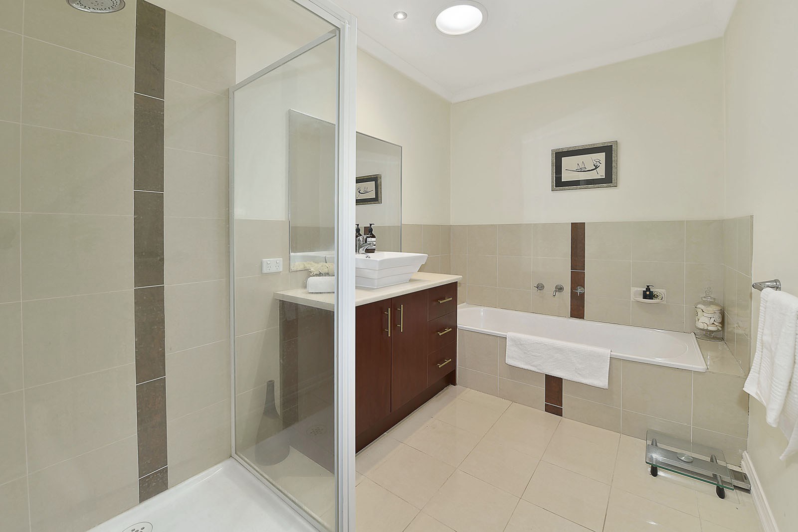 9 Wonganella Drive, Keilor East, VIC 3033, Keilor East - Thumbnail 5