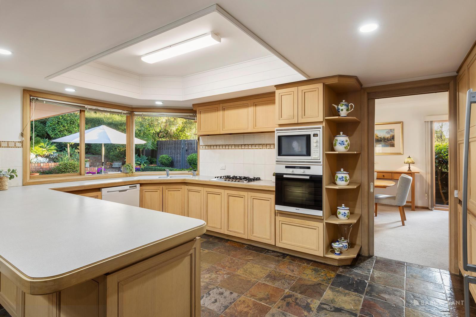 9 Woodland Avenue, Croydon, VIC 3136, Croydon - Thumbnail 8