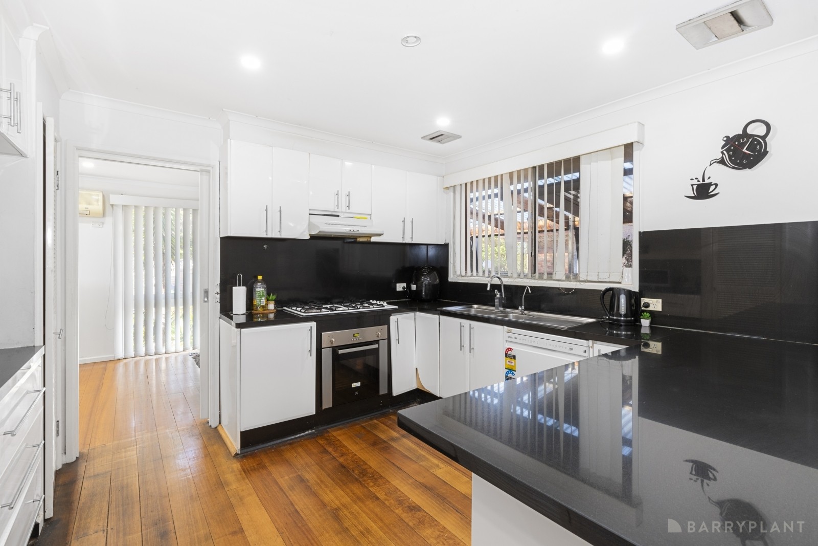 9 Woodview Court, Dandenong North, VIC 3175, Dandenong North - Thumbnail 5