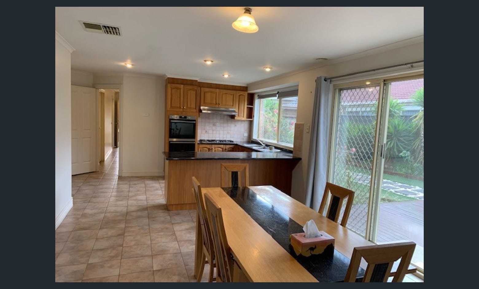 9 Woodworth Court, Roxburgh Park, VIC 3064, Roxburgh Park - Thumbnail 5