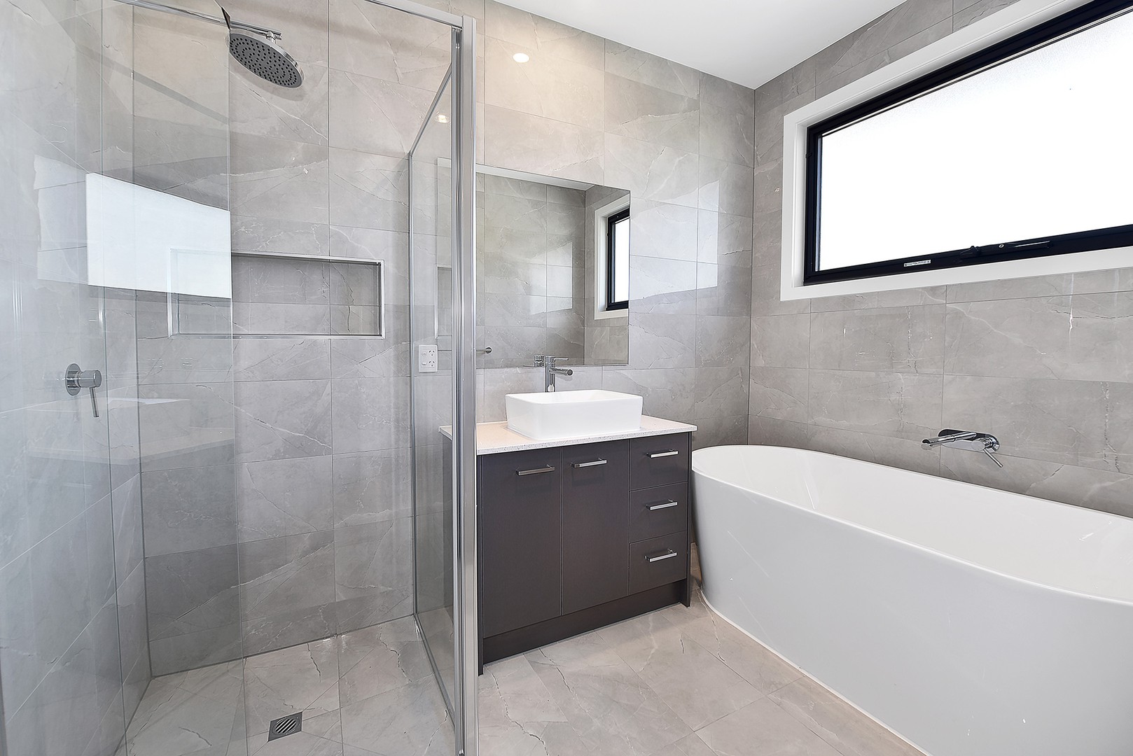 9 Woorigoleen Drive, Keilor East, VIC 3033, Keilor East - Thumbnail 3