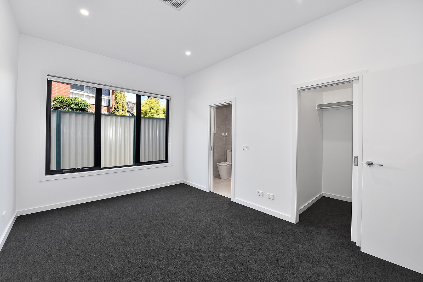 9 Woorigoleen Drive, Keilor East, VIC 3033, Keilor East - Thumbnail 4