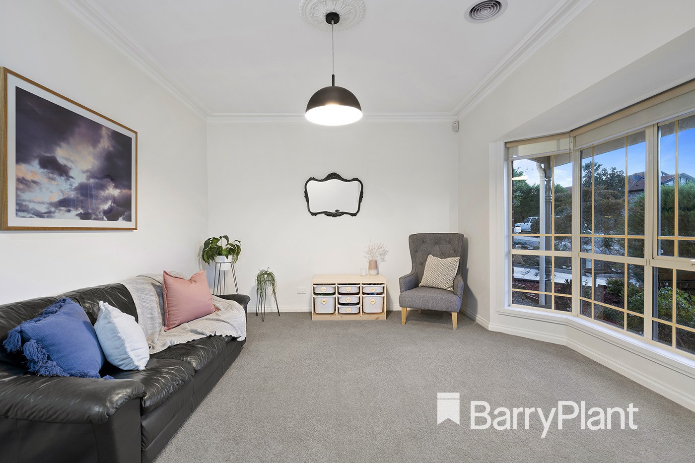 9 Yering Place, Chirnside Park, VIC 3116 - Thumbnail 2 - 27/01/2022