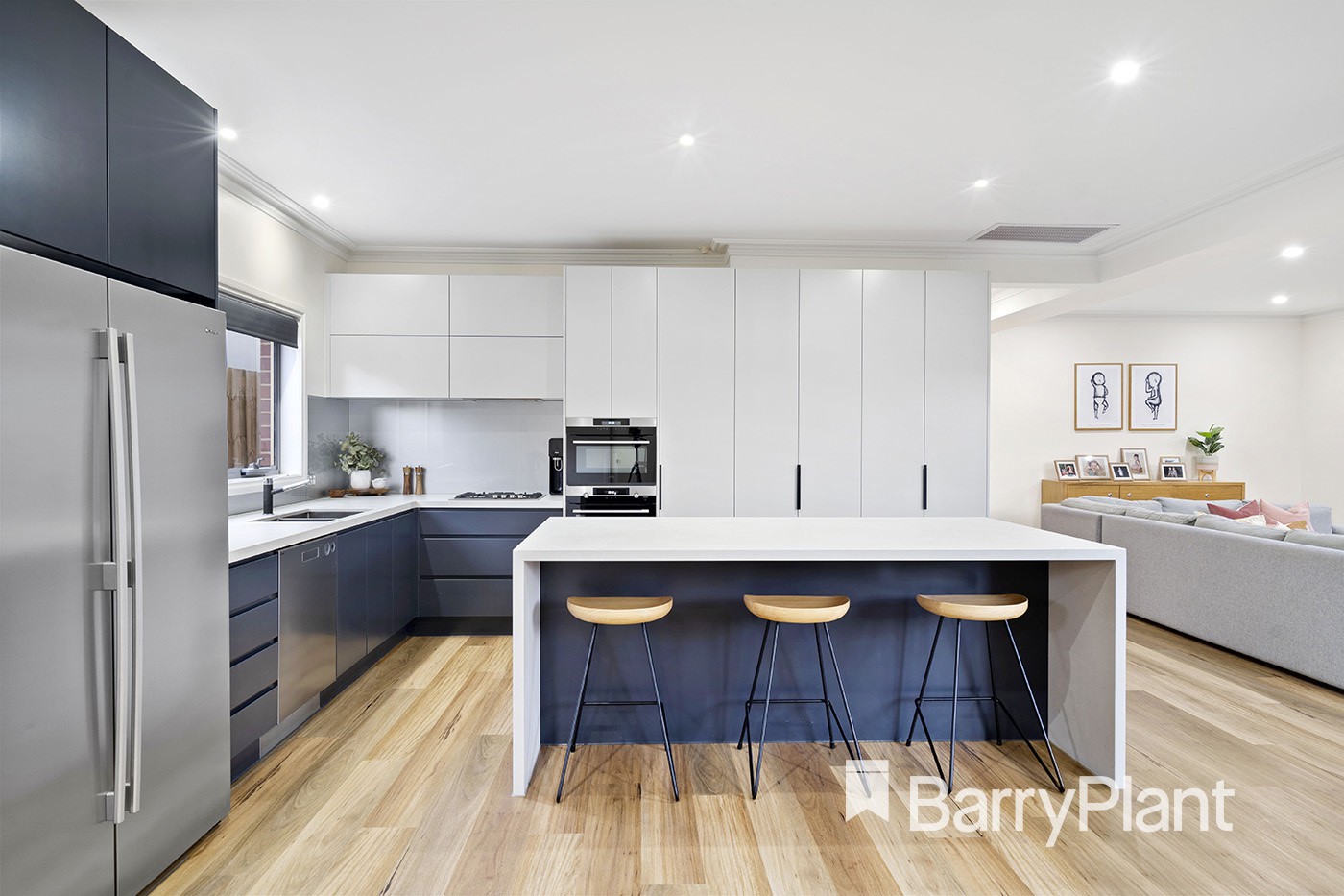 9 Yering Place, Chirnside Park, VIC 3116, Chirnside Park - Thumbnail 3