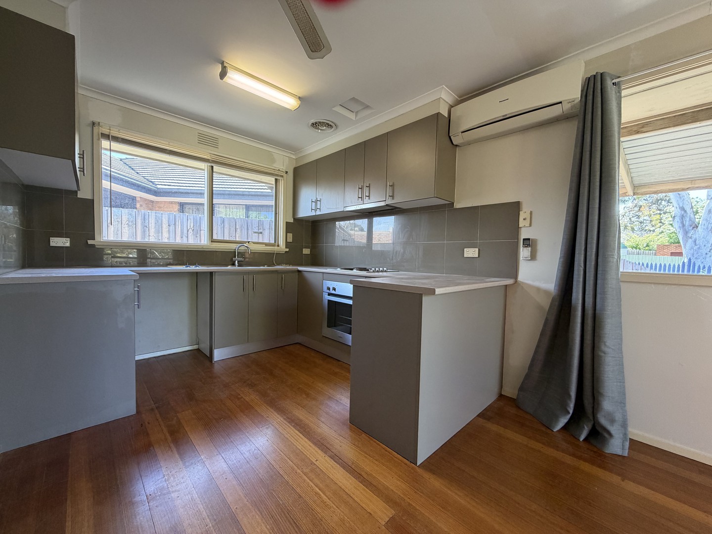 90 Anne Road, Knoxfield, VIC 3180 - Thumbnail 2 - 15/10/2026