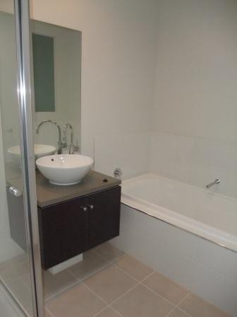 90 Boardwalk Boulevard, Point Cook, VIC 3030, Point Cook - Thumbnail 6