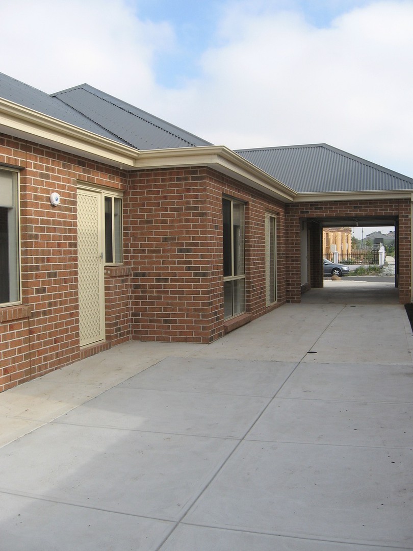 90 Foxwood Drive, Point Cook, VIC 3030, Point Cook - Thumbnail 6