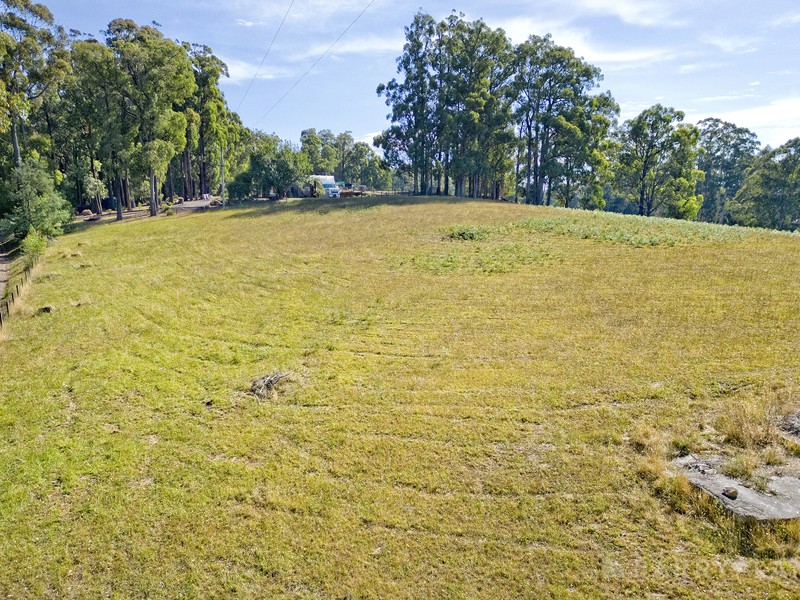 90 Grey Road, Gembrook, VIC 3783 - Image - 16/02/2026